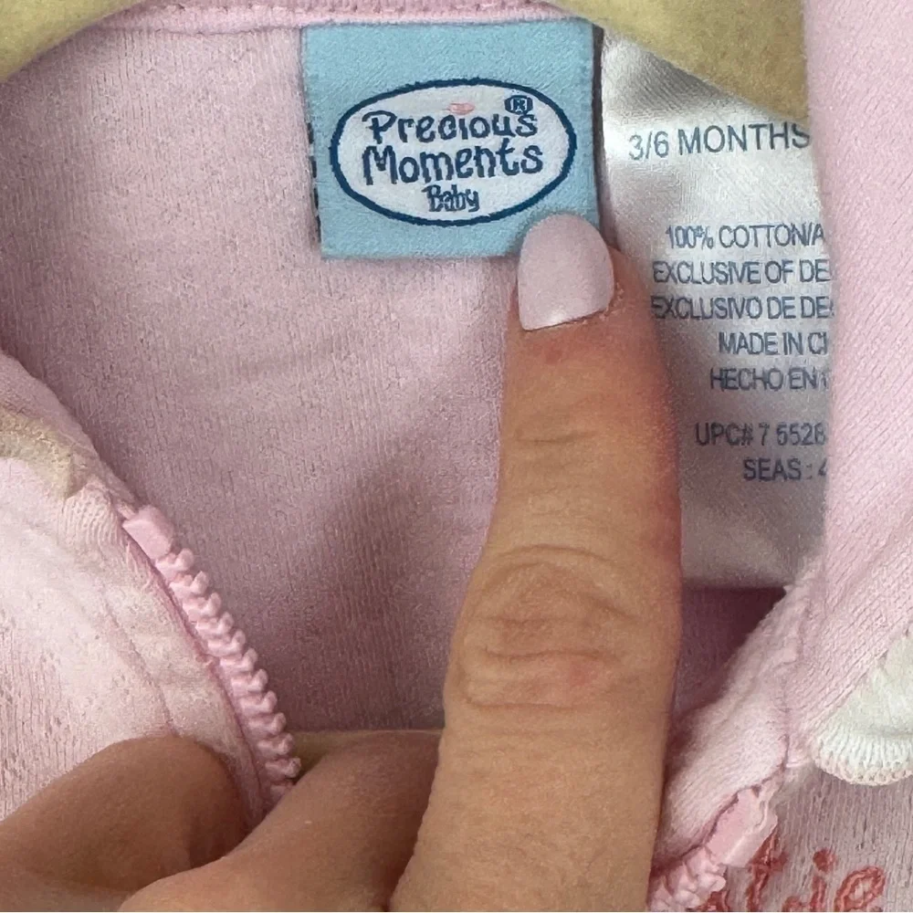Vintage 2006 Precious Moments baby girl embroidered hoodie zip up cutie teapot